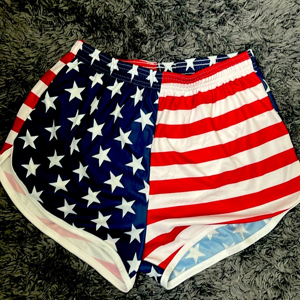 Soffe American Flag shorts women’s size large